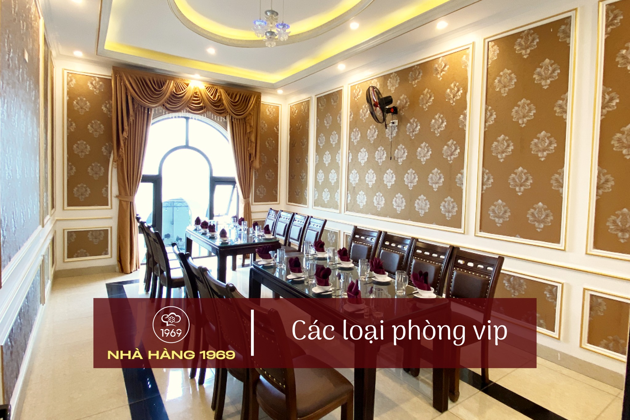 các sảnh tiệc của nhà hàng có sức chứa & bố trí